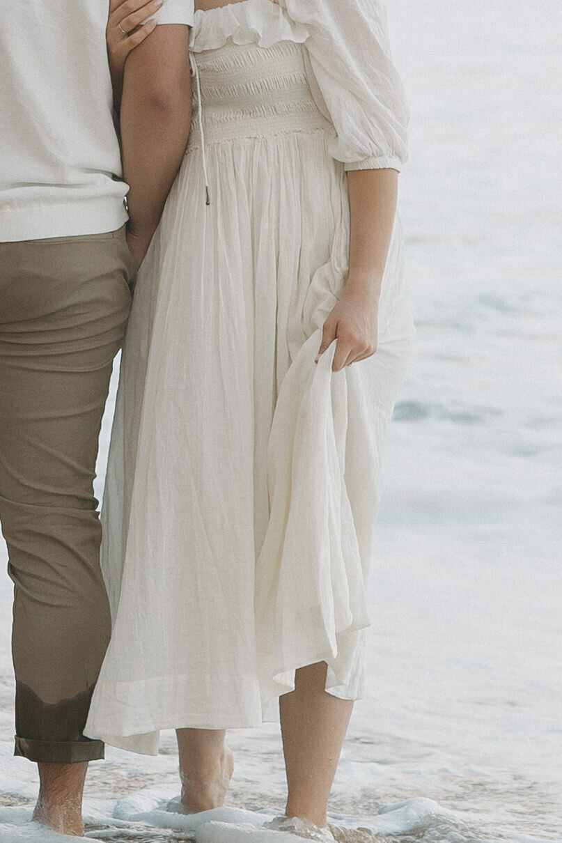 Hawaii elopement / kauai hawaii elopement / hawaii destination wedding / Sophia photo co / north shore hawaii elopement / white dress for beach photos / vow renewal in hawaii / vow renewal kauai / kauai wedding photographer / big island wedding photographer / maui wedding photographer / elopement wedding photographer / Duluth Minnesota wedding photographer