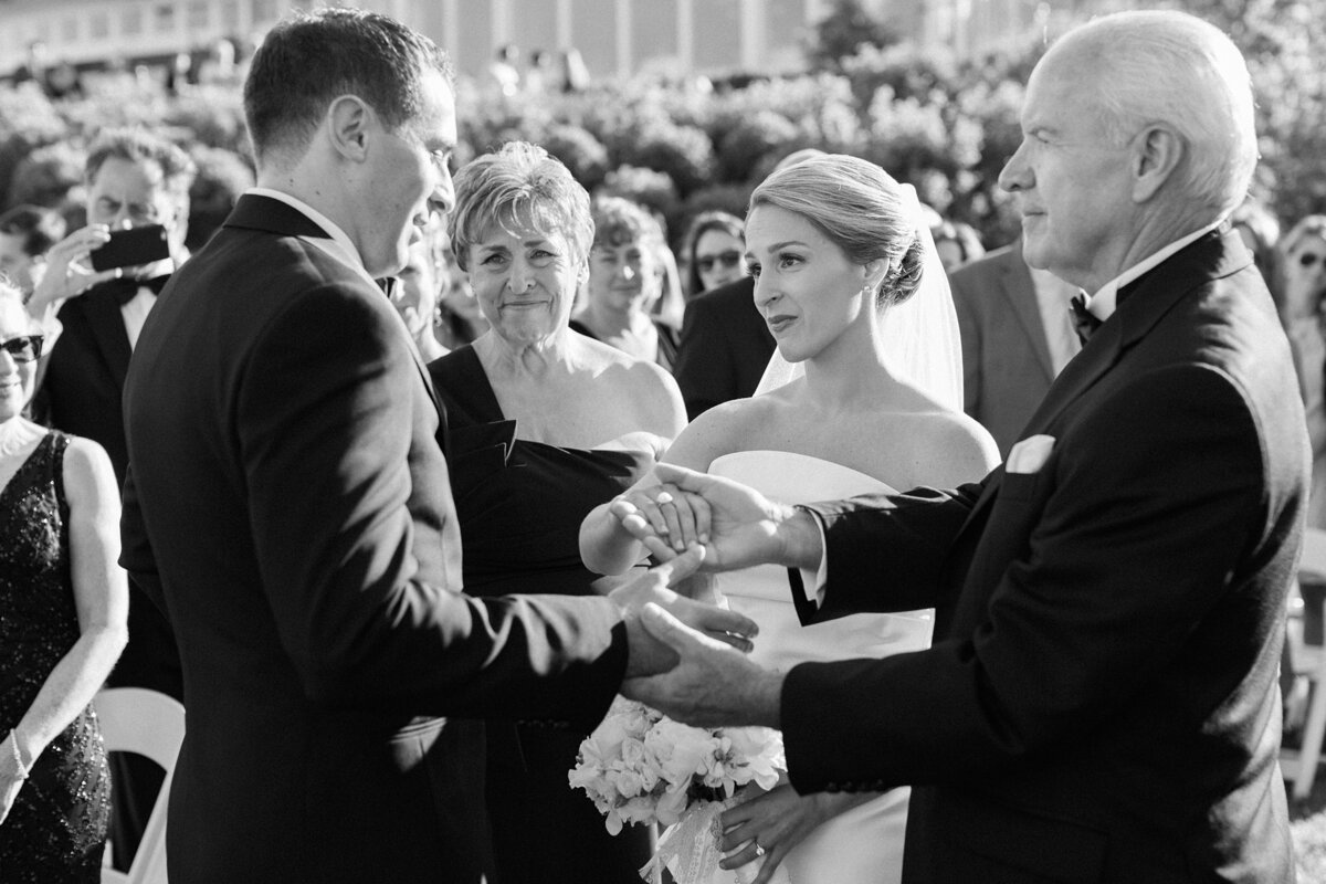 Deborah Zoe Photography Award-Winning Wedding Engagement Lifestyle Photography New England East Coast Worldwide Heirloom Portraits Boston Coastal Photographer260