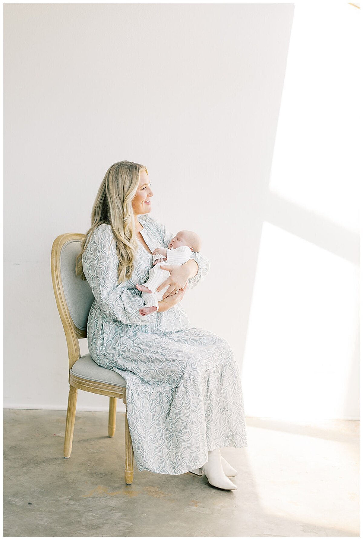 Crystal Leffel Photography Maternity Newborn Family Motherhood Destination Photographer Denver Colorado Timeless Light Airy  Film Photographer_0184