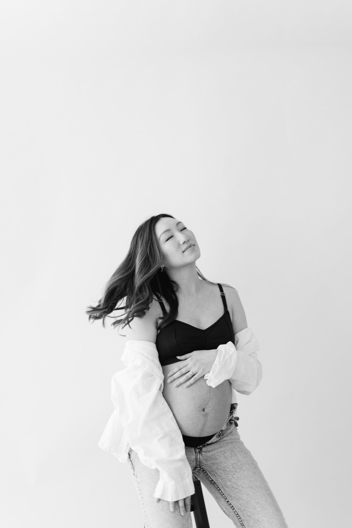 Maternity portrait session at Philadelphia photography studio - 12