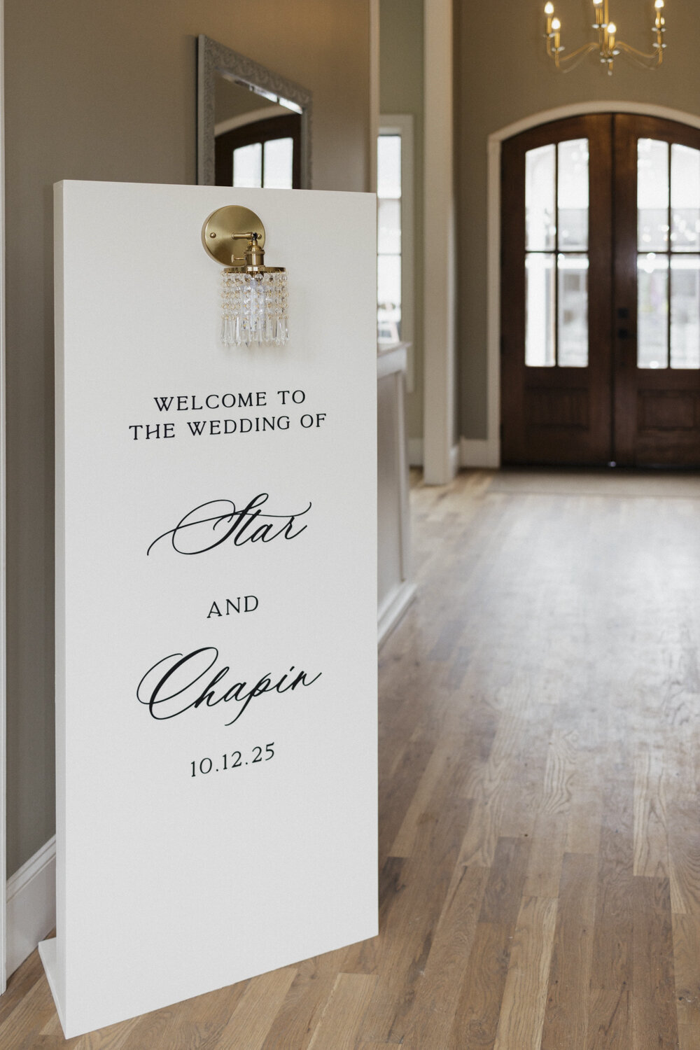 pixels-and-wood-creative-wedding-welcome-sign-bradford-art-gallery-nc-3