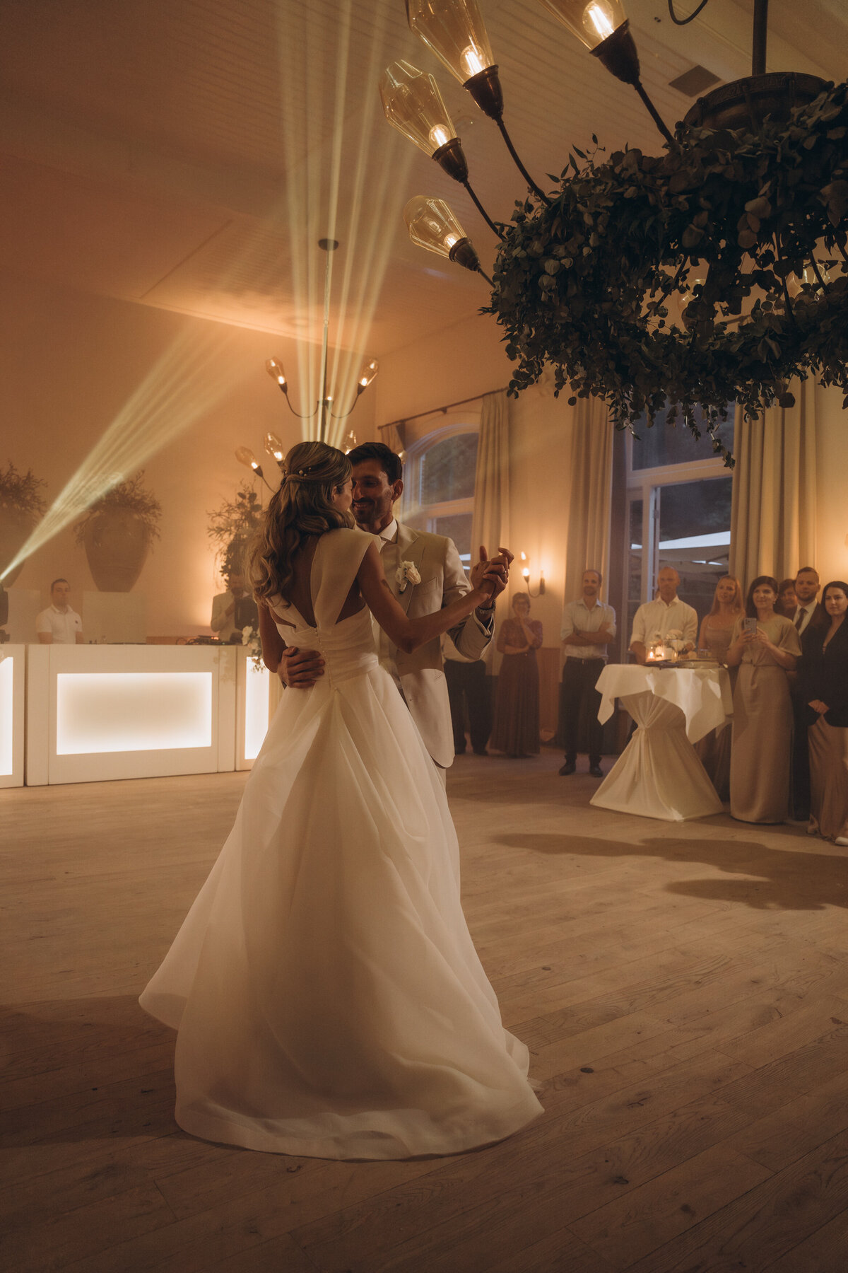dutch-wedding-photographer-amsterdam-photoshoot-inhousecapture