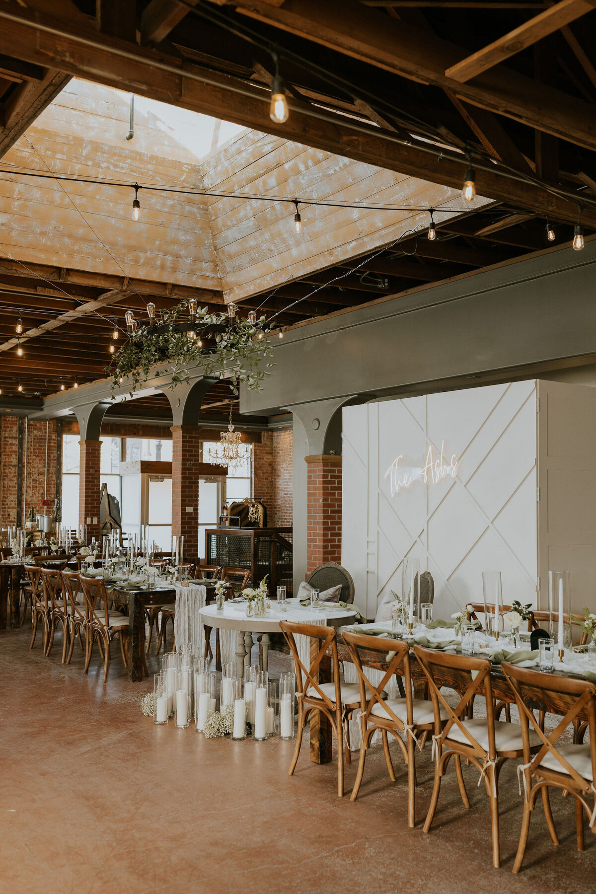 Wedding reception at greenery and white wedding at the St Vrain wedding venue