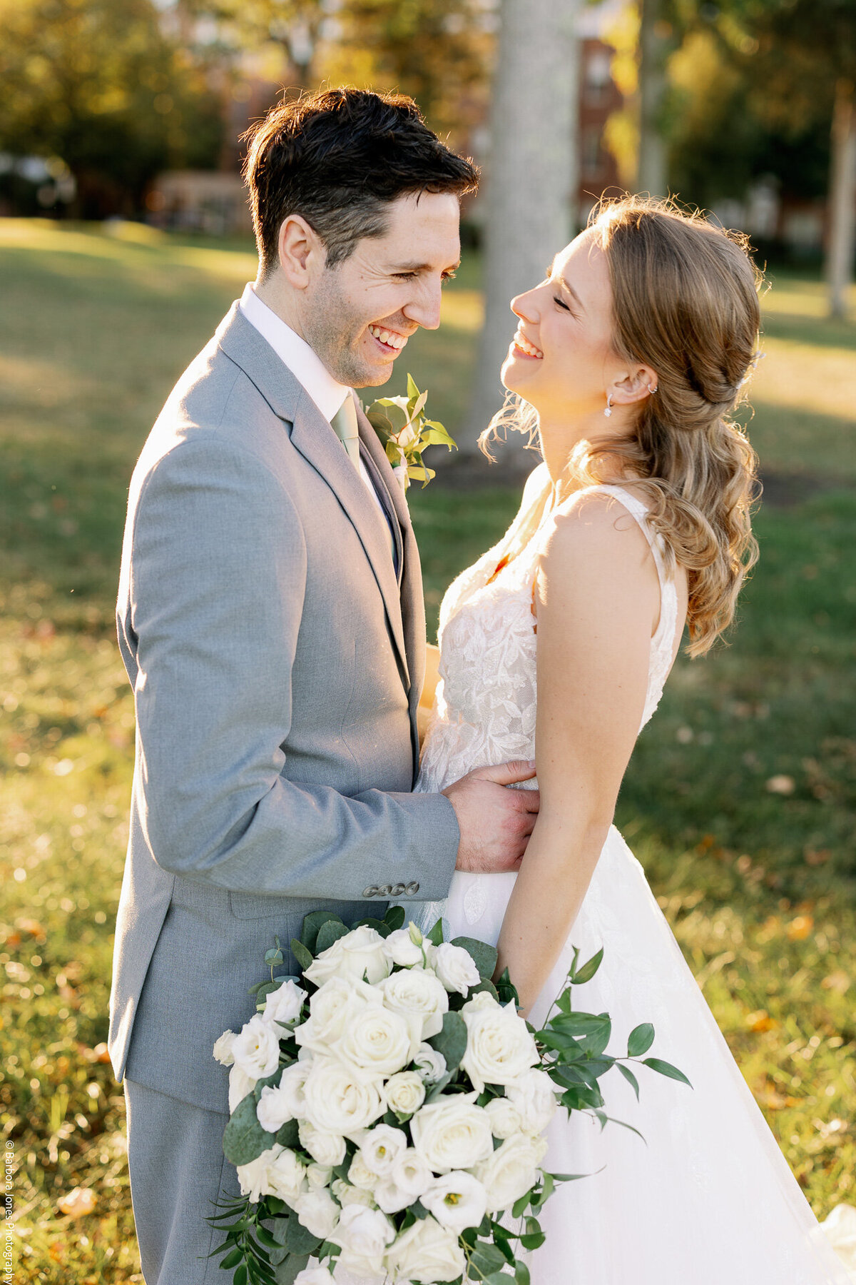 the-ospreys-at-belmont-bay-wedding-first-look-306