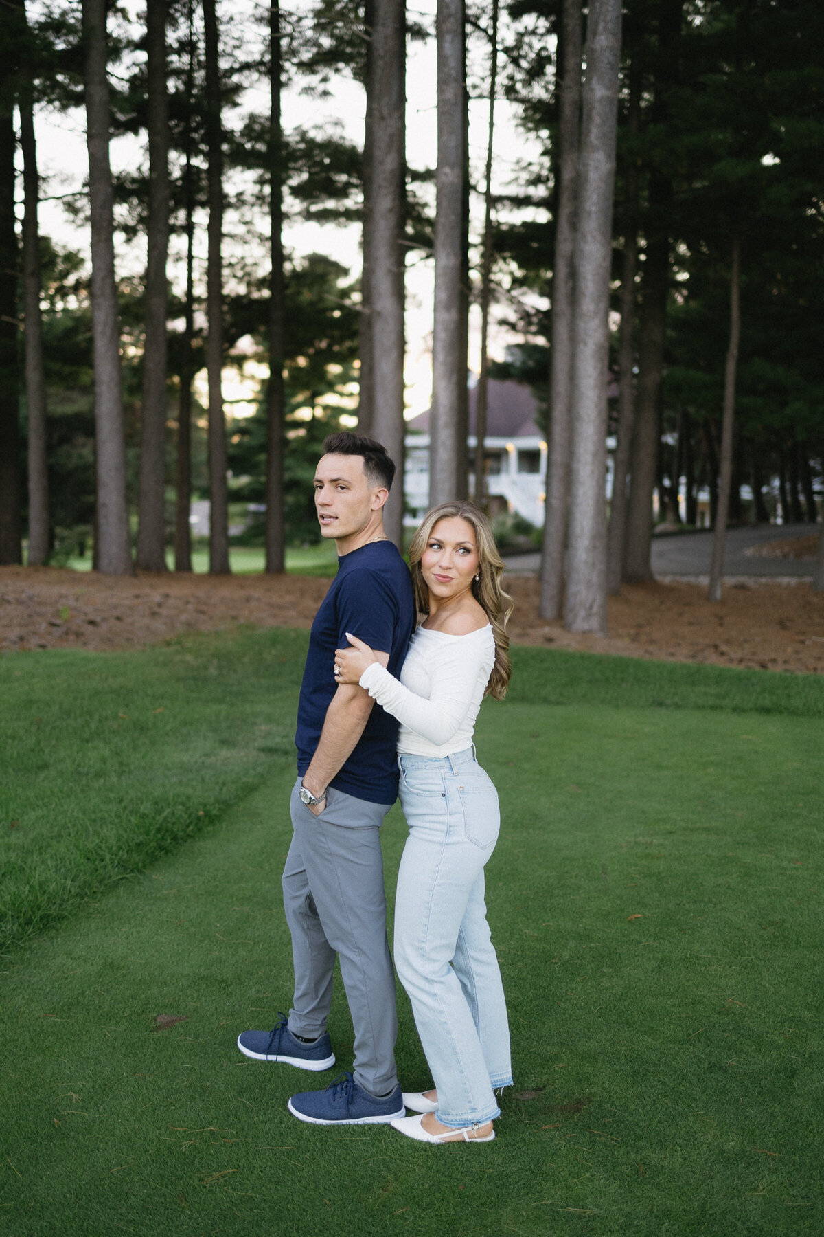editorial-engagement-session-oakhurst-country-club
