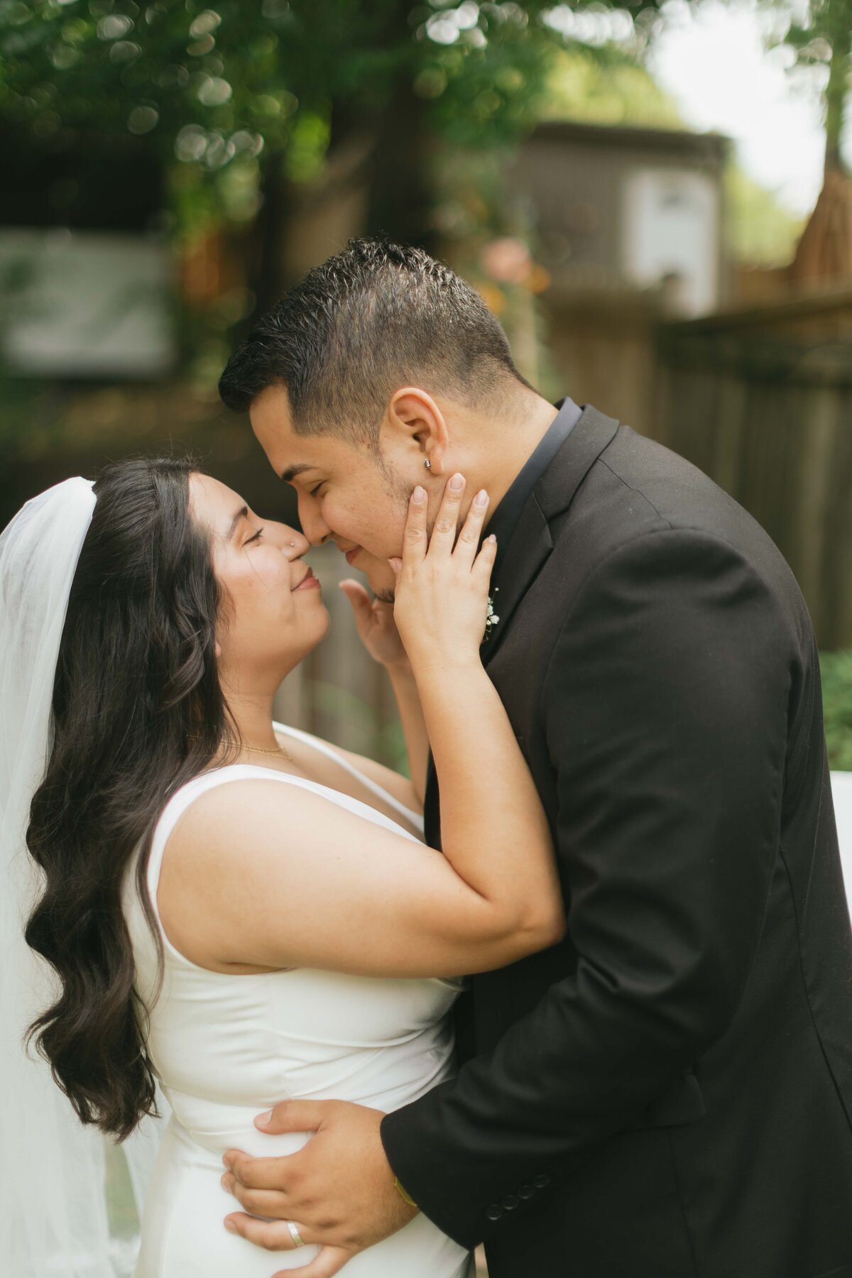Chloe Parker Photography Heartfelt Wedding Photographer in Virginia — Wedding Photos 71