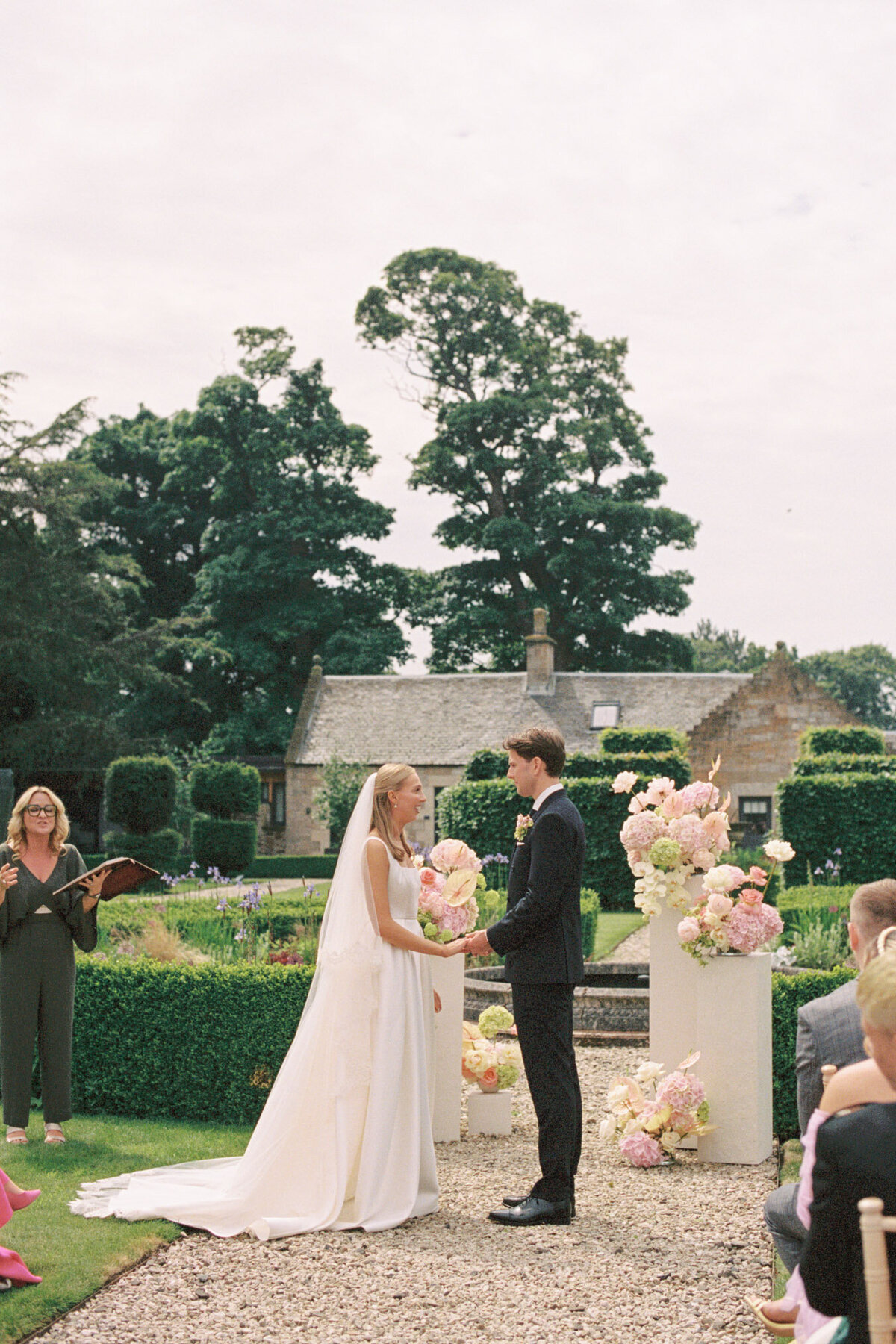 modern-design-wedding-edinburgh-analog-film-photography-3