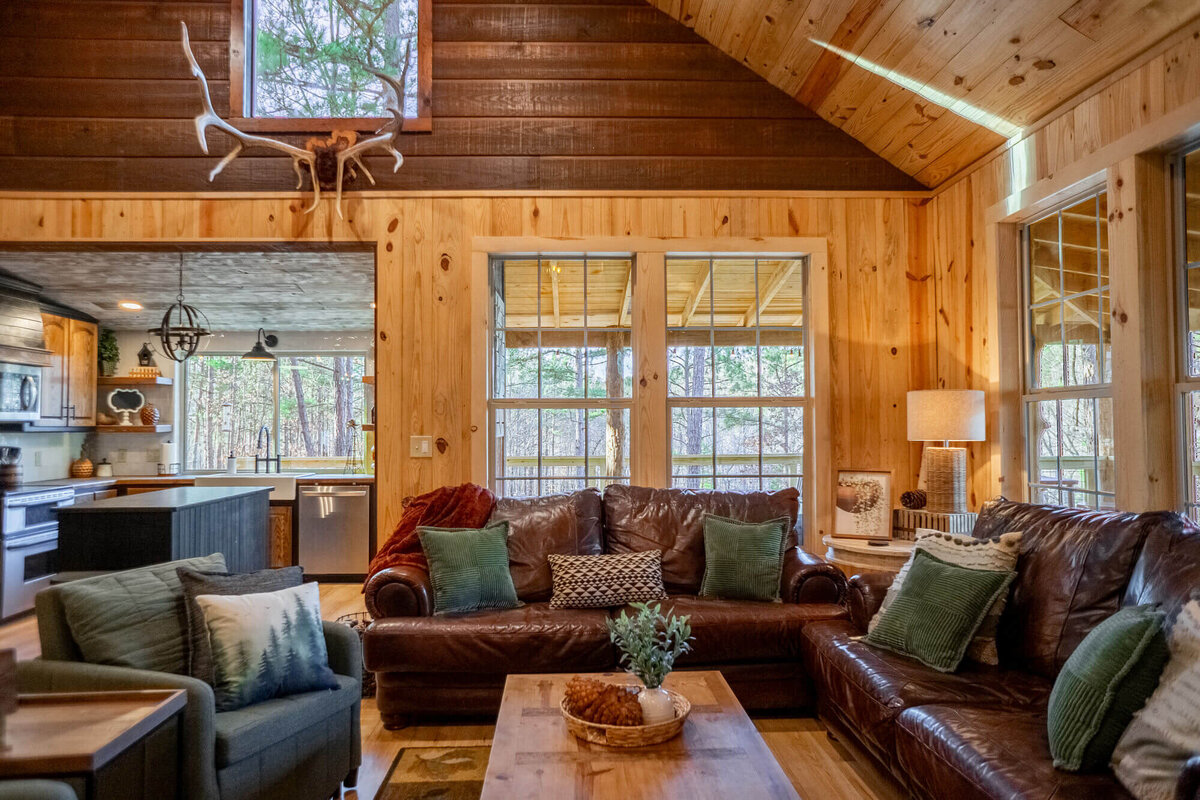 wolf-pen-gap-cabin-big-timber-lodge-30