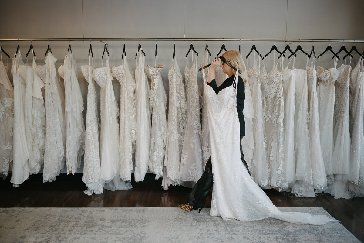 Off-the-Rack Wedding Dresses Wisconsin | Sample Bridal Gowns Off-the-Rack Wedding Dresses Wisconsin | Sample Bridal Gowns