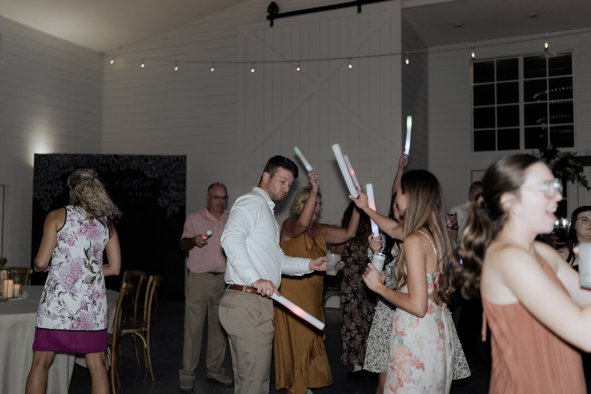 pile-wedding-1019