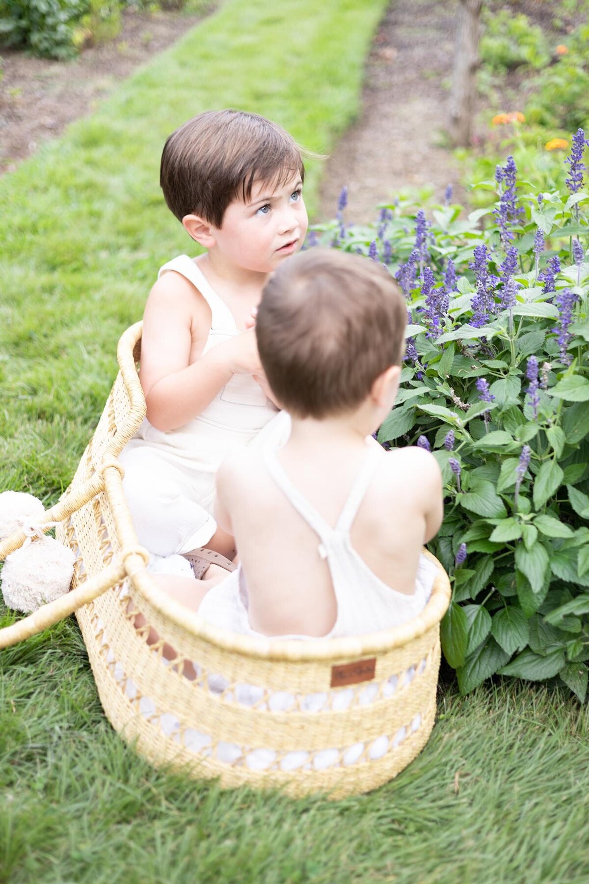 Williamsburg-Family-Photographer-Mary-Eleanor-Photography-020