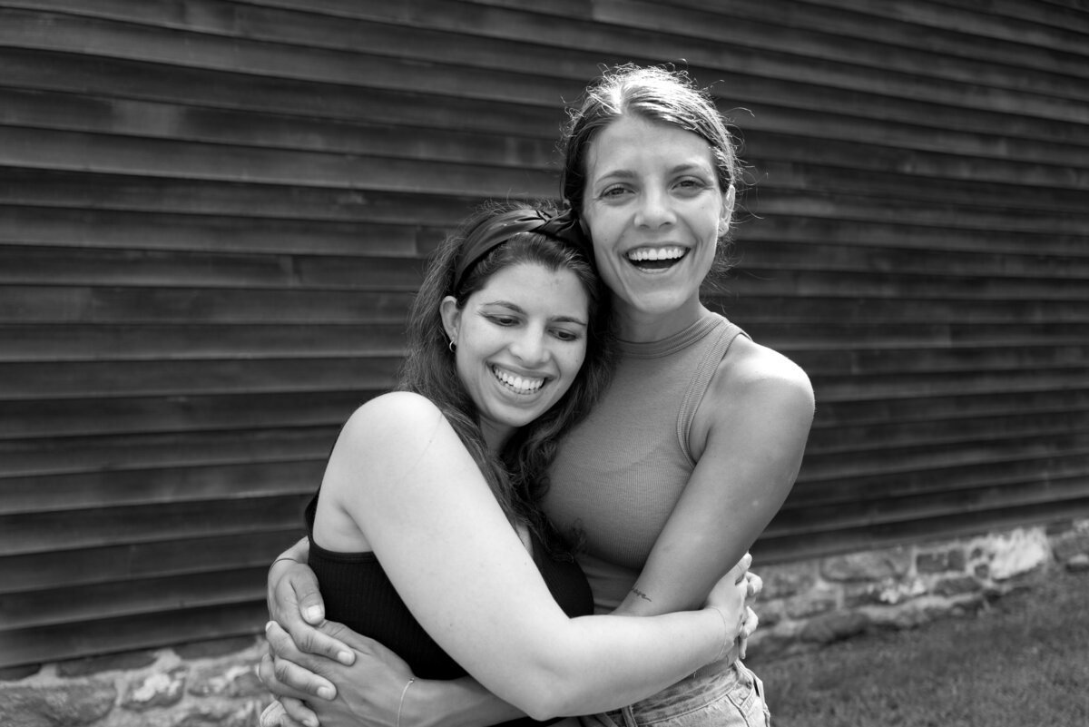 hug