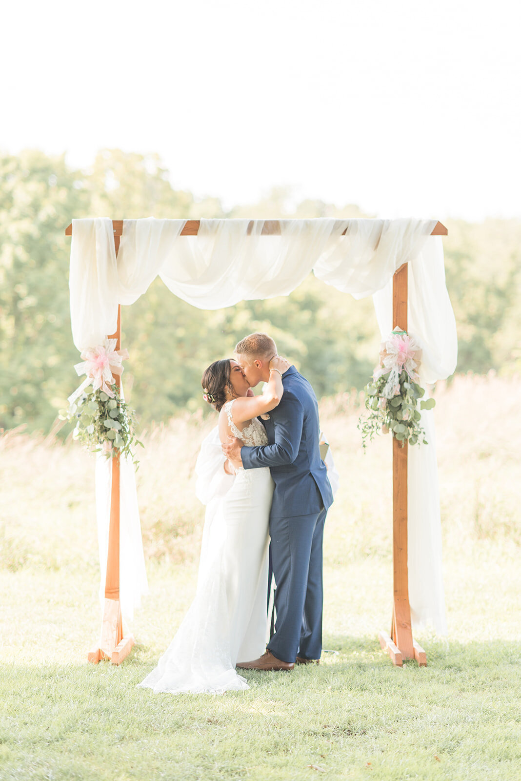 round-hill-park-pittsburgh-wedding-carmen-may-photography-1324