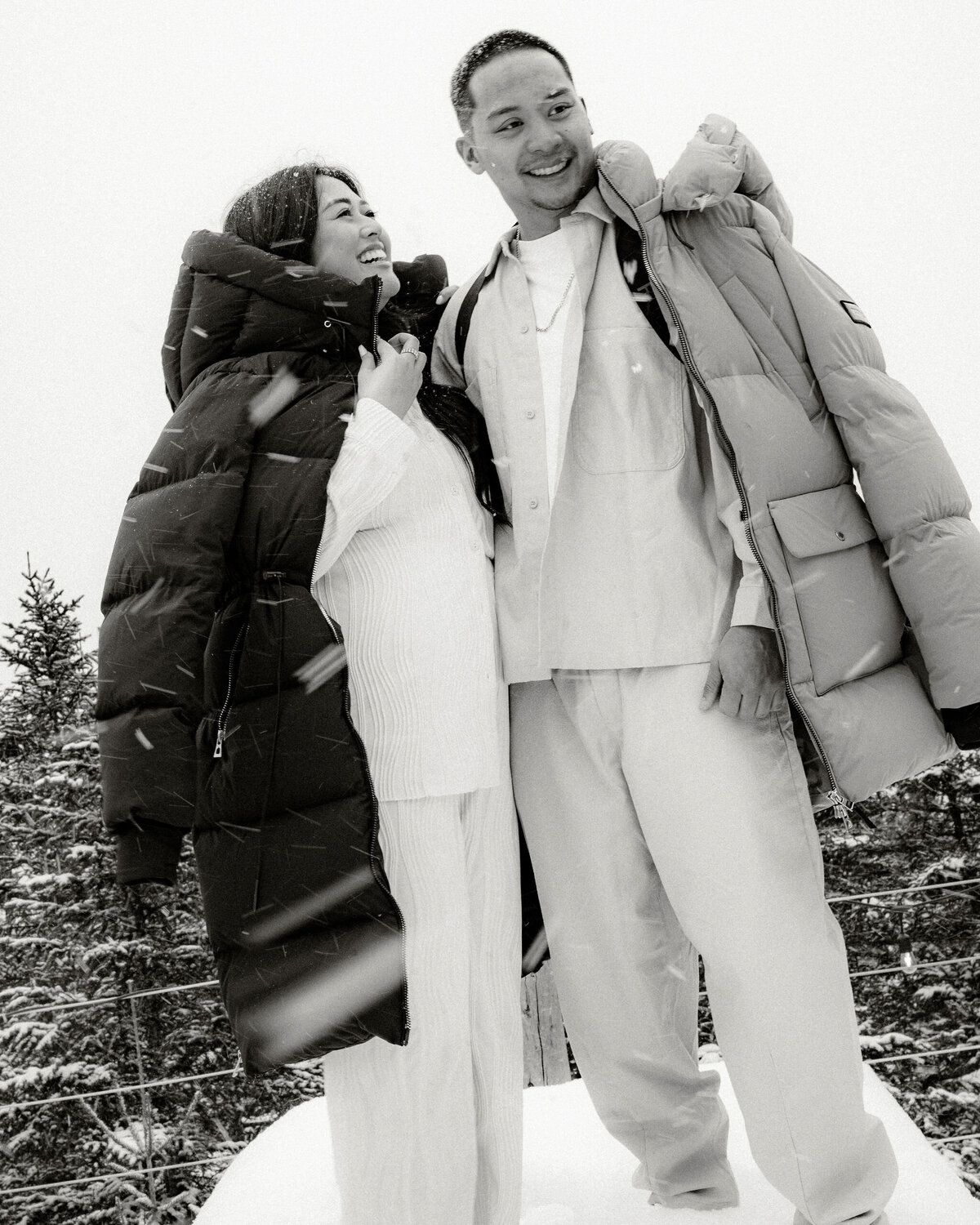 S-R_Winter-Elopement-Quebec-113