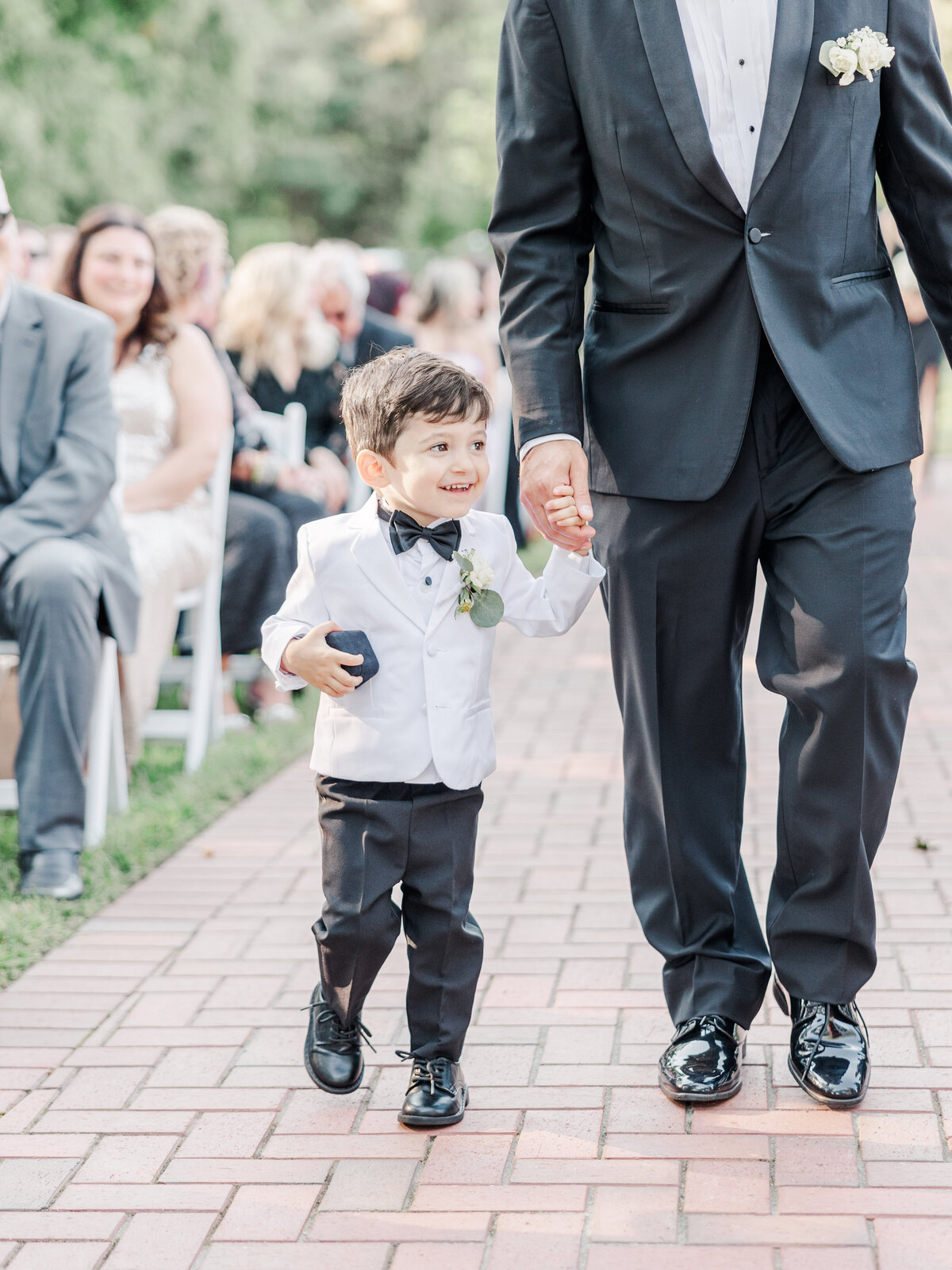brittany-graf-photography-andrew-anthony-wedding-saint-clements-castle-portland-ct-52