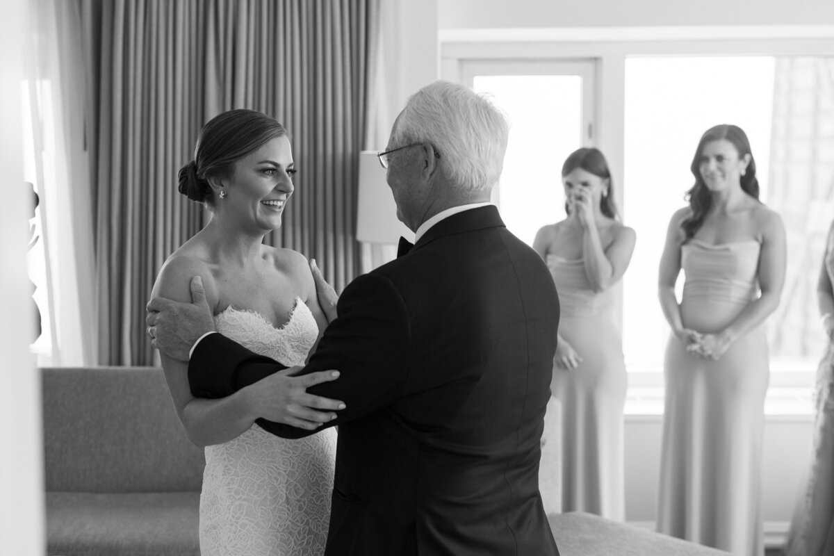 st-james-chapel-wedding-chicago-19