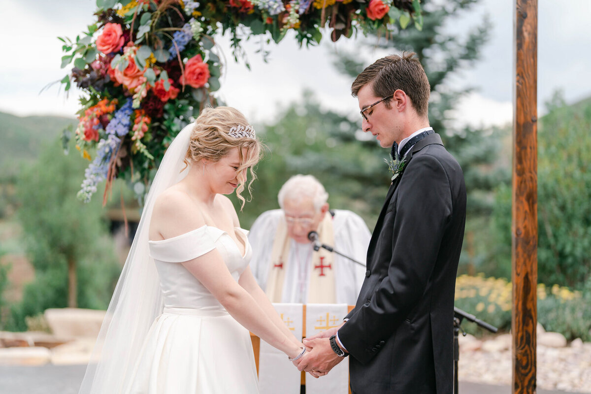blue-sky-ranch-park-city-mountain-summer-wedding-pepper-nix-2119-1118