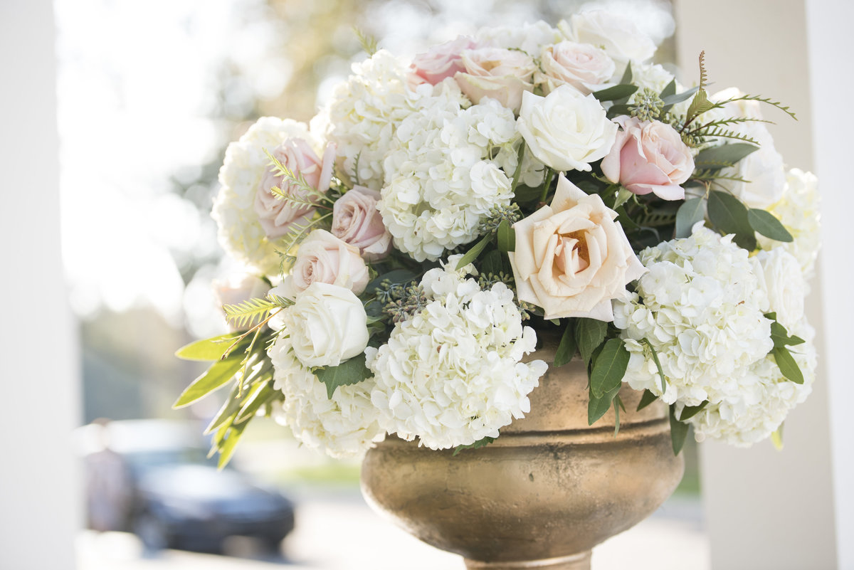 wedding bouquet flower vase