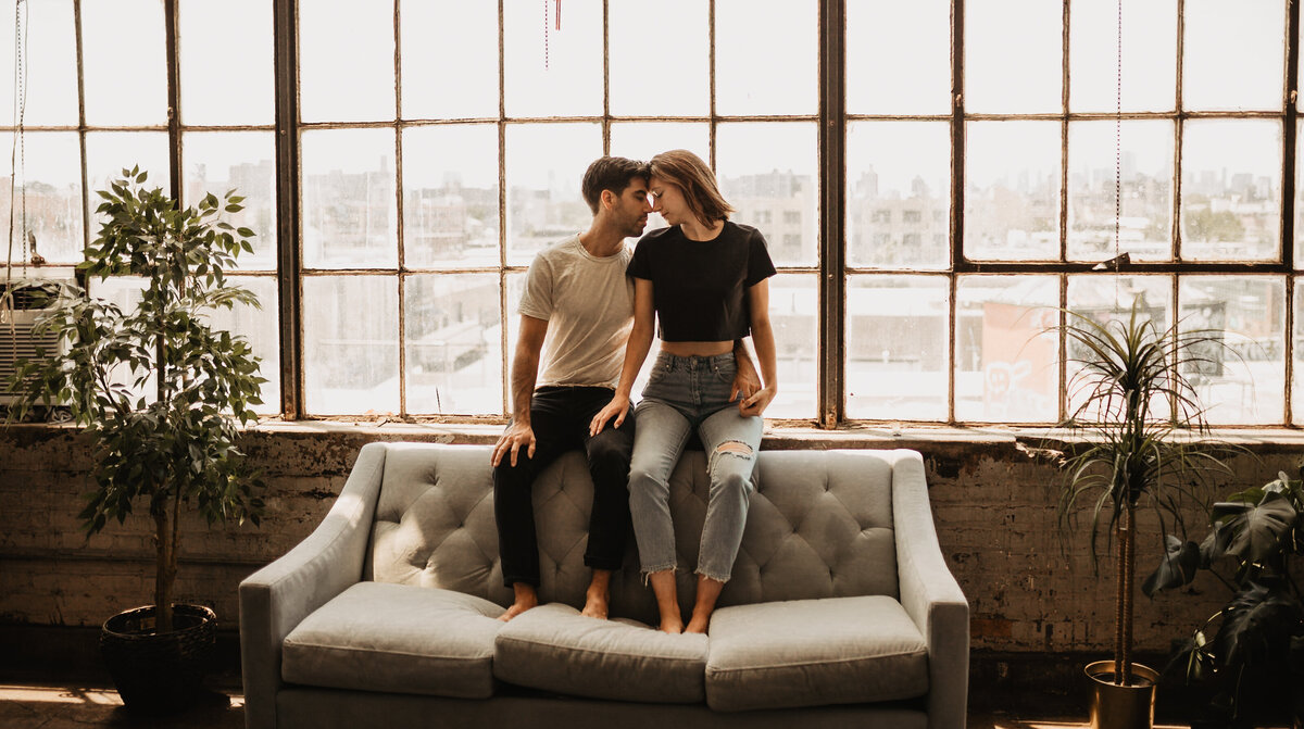 couples-brooklyn-in-home-lifestyle-photo-session-1