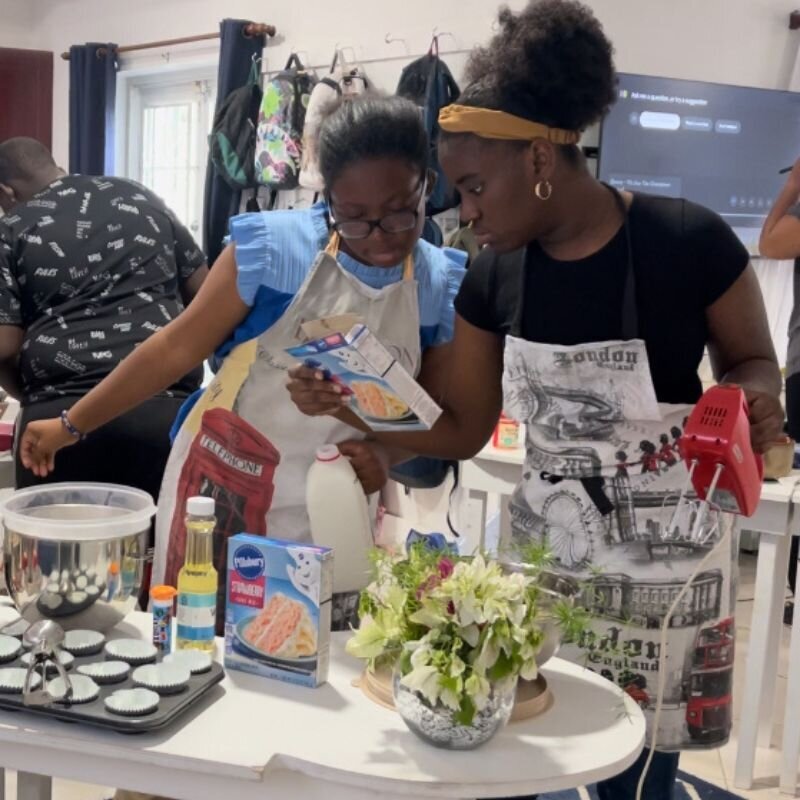 Gallery-students-bahamas-global-academy (20)