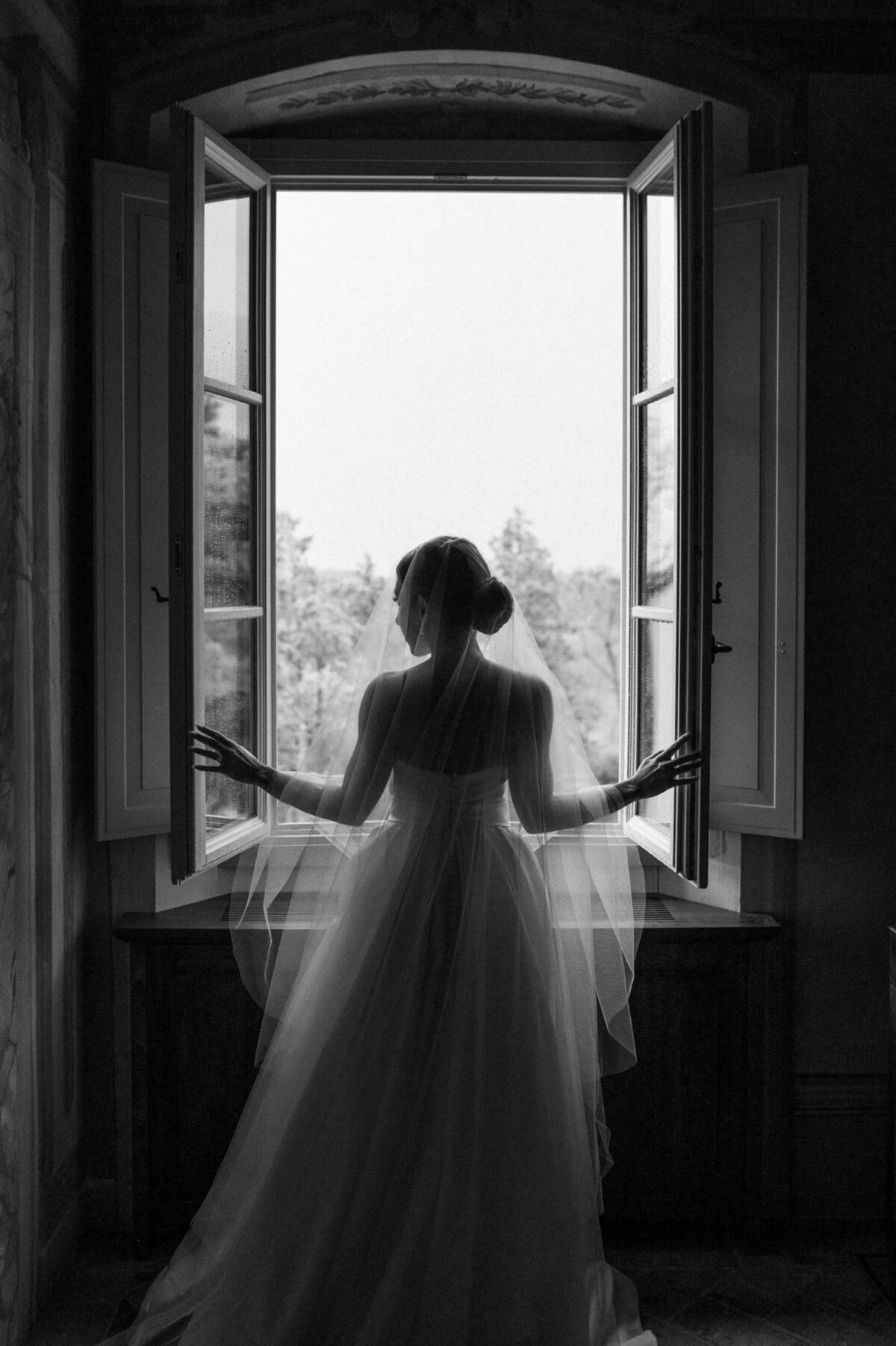 515-Villa-Petriolo-Tuscany-Italy-Carly-Roman-Wedding-23
