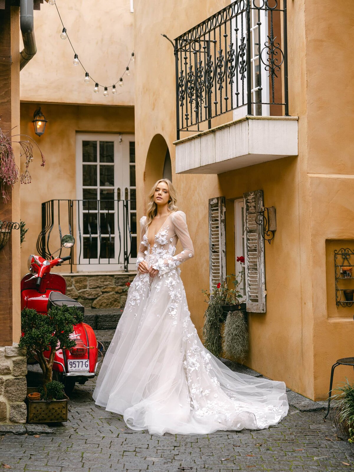 Berta Couture wedding dress - Serenity Photography 5