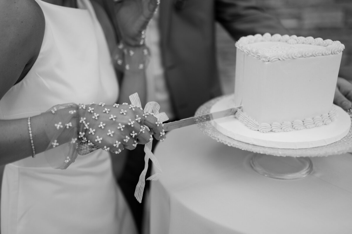 documentary wedding photographers near me
