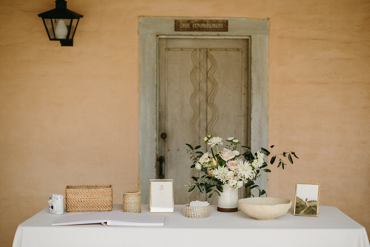 Dreamy-Outdoor-Wedding-Santa-Barbara-Historical-Museum-Megan-Rose-Events13