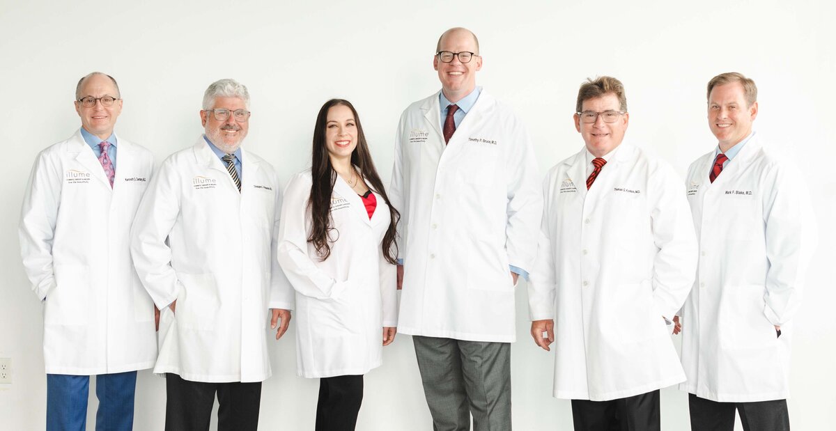 professional photo of a group of doctors