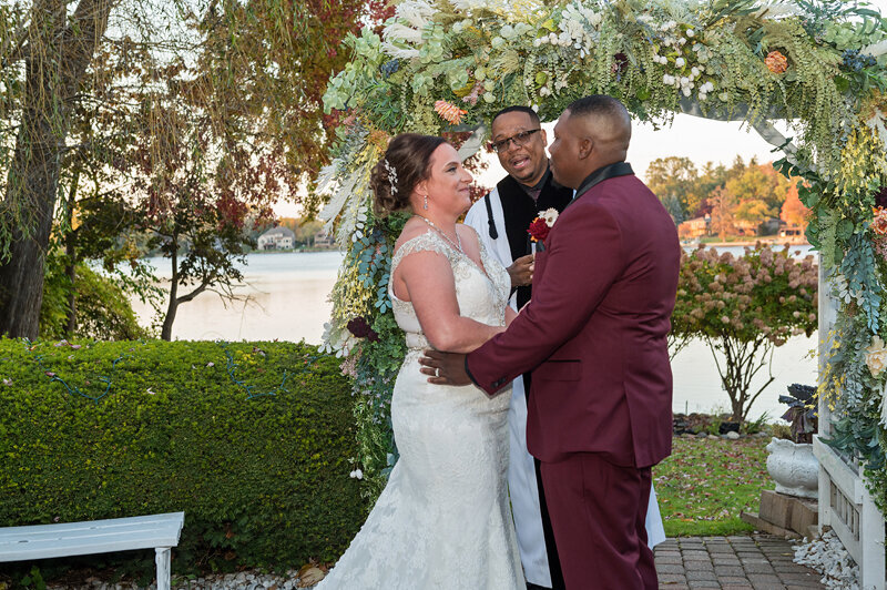 Detroit Wedding Photographer Victoria Wedding Chapel-161