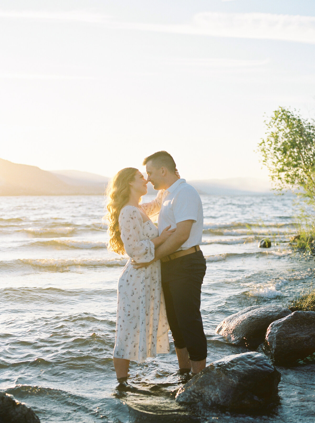 minted-photography-cedar-creek-winery-engagement-bc-19