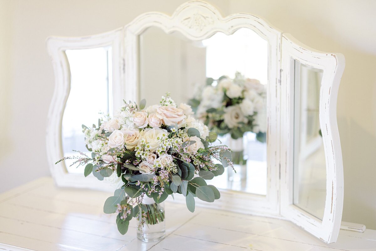 Windmill Winery Lake House Wedding (1)