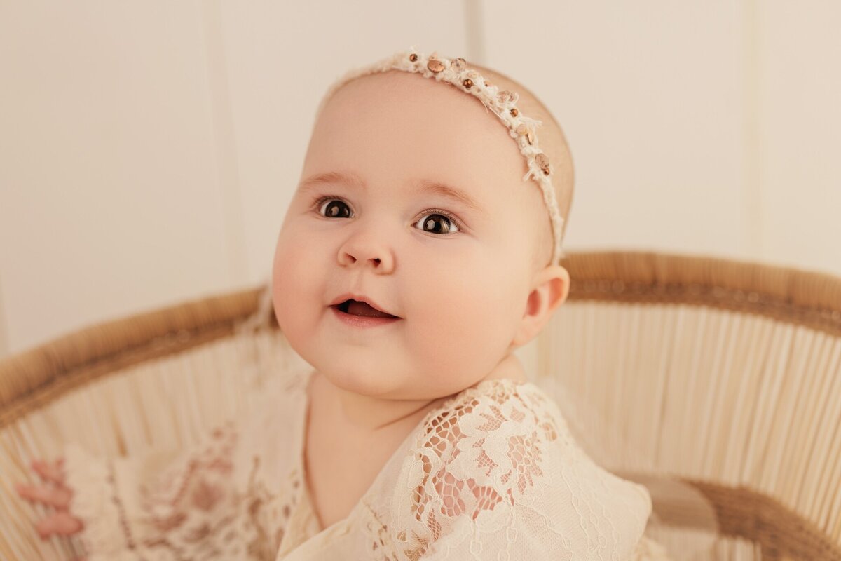 pture the magic of your baby's milestone with a professional sitter session in Elk Grove