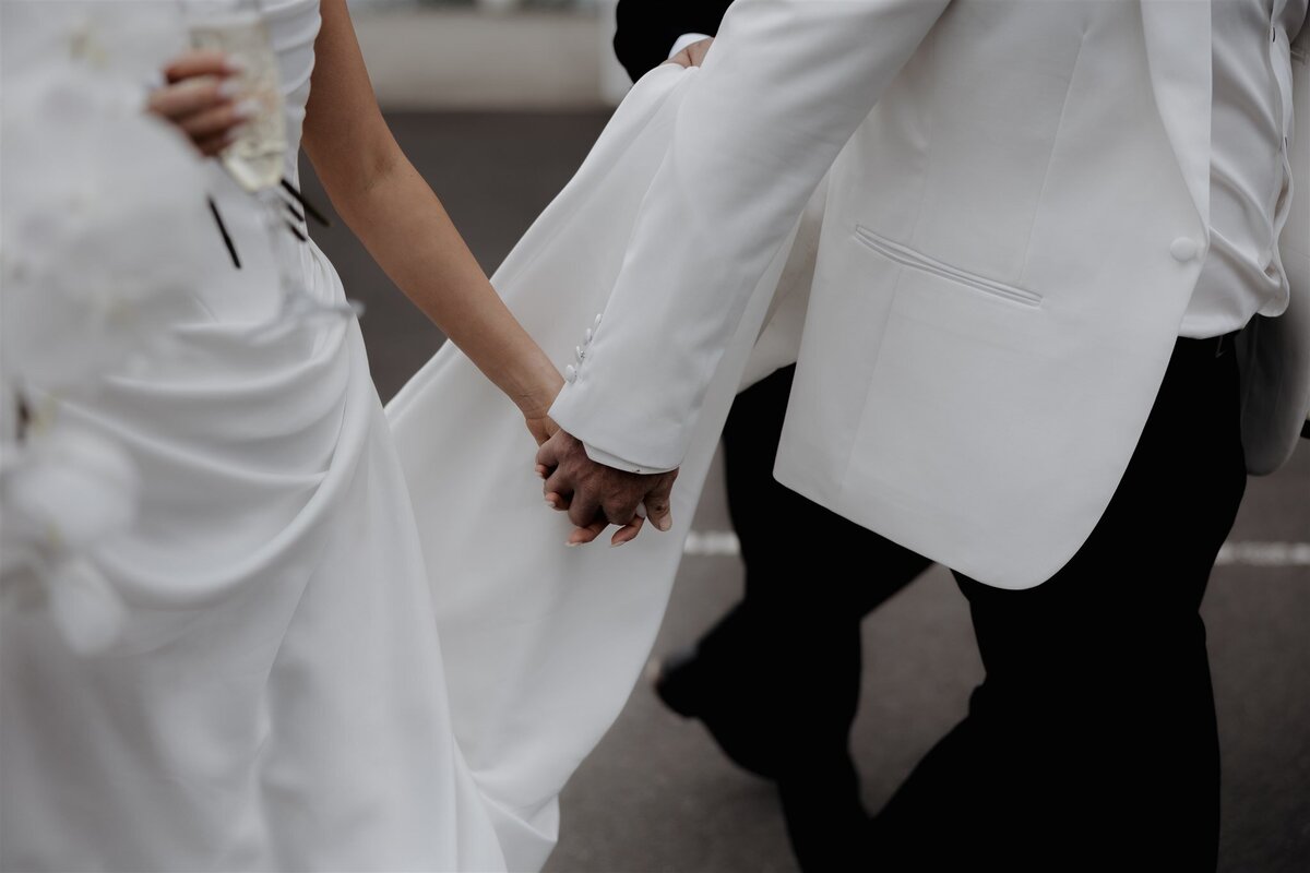 Maegan-Brown-Moments_231103_Wedding_Lauren-Bernie_Frolic-Lane_3470