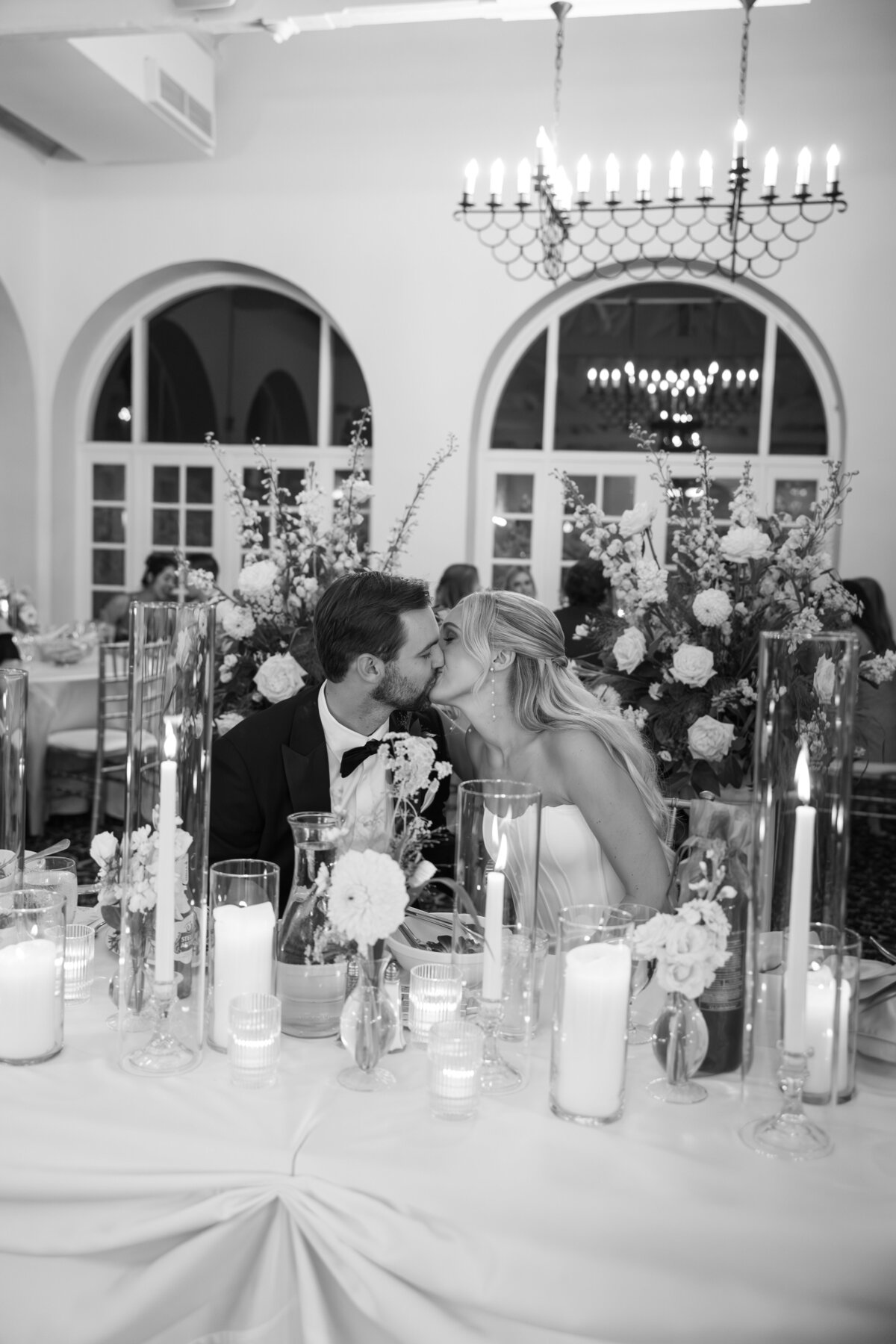 Abigail Anne Photography Storytelling Wedding Photographer in Colorado and Chicago — Wedding Photo 210