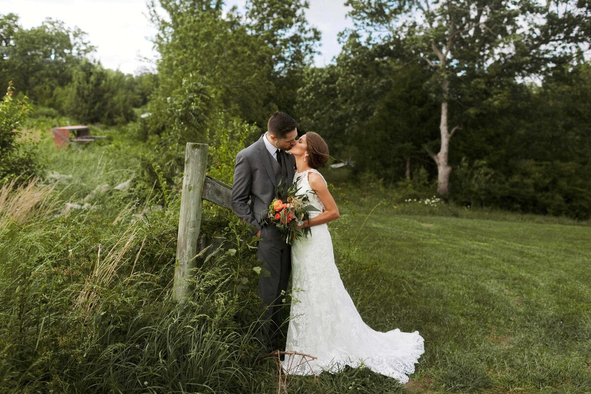 missouri-farm-wedding