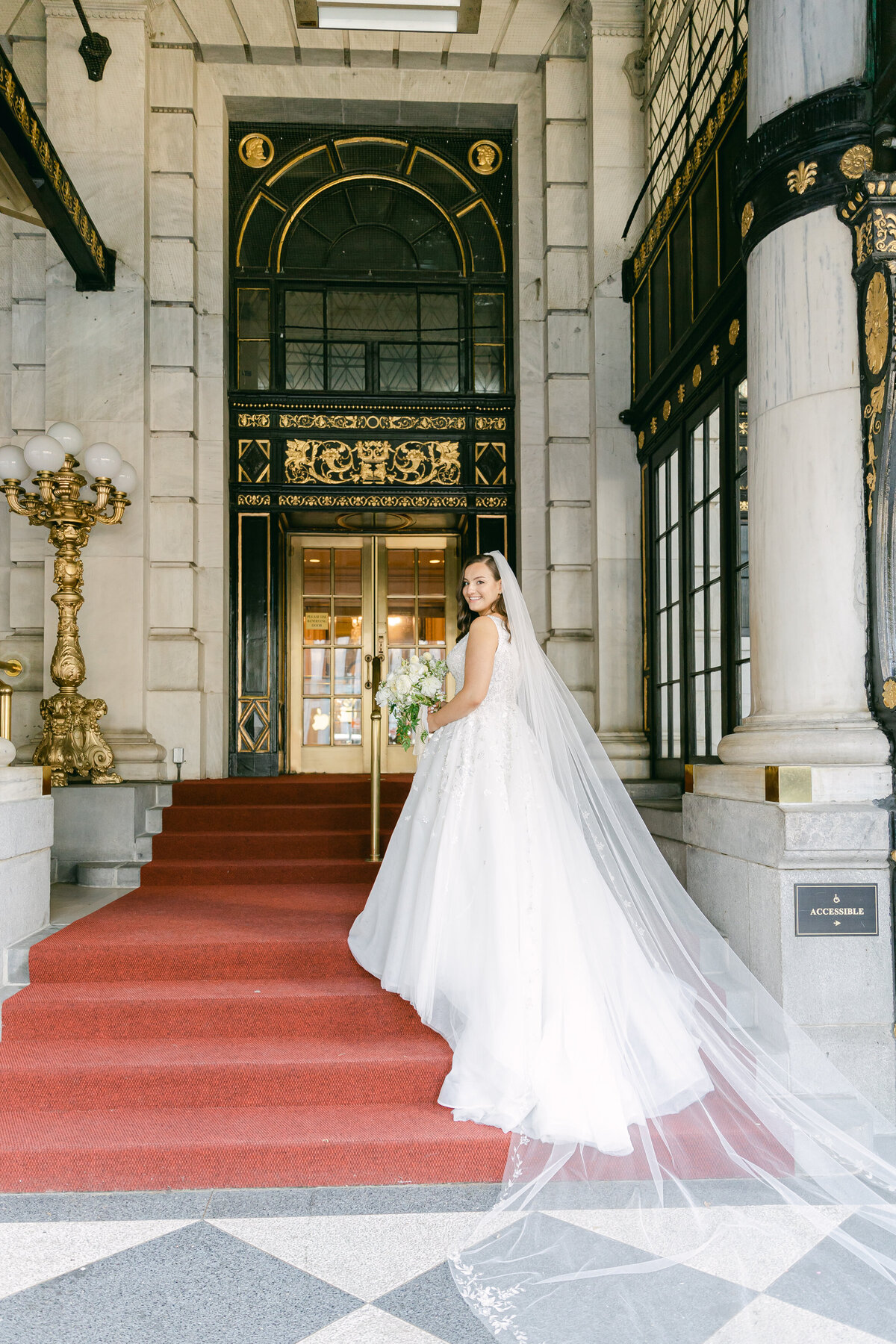 The Plaza Hotel Wedding Photos, NYC Fine Art Wedding Photographer, NYC Bride Style, Classic Timeless Weddings of New York City