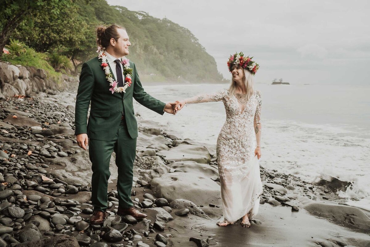 Tahiti Beach Wedding Photographer and Honeymoon