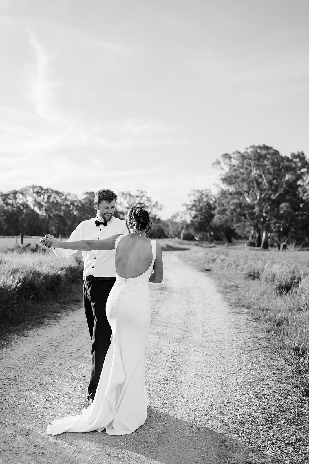 Lydia and Bradley - Bride and Groom Portraits - JessicaCarrollPhotographer-90_websize