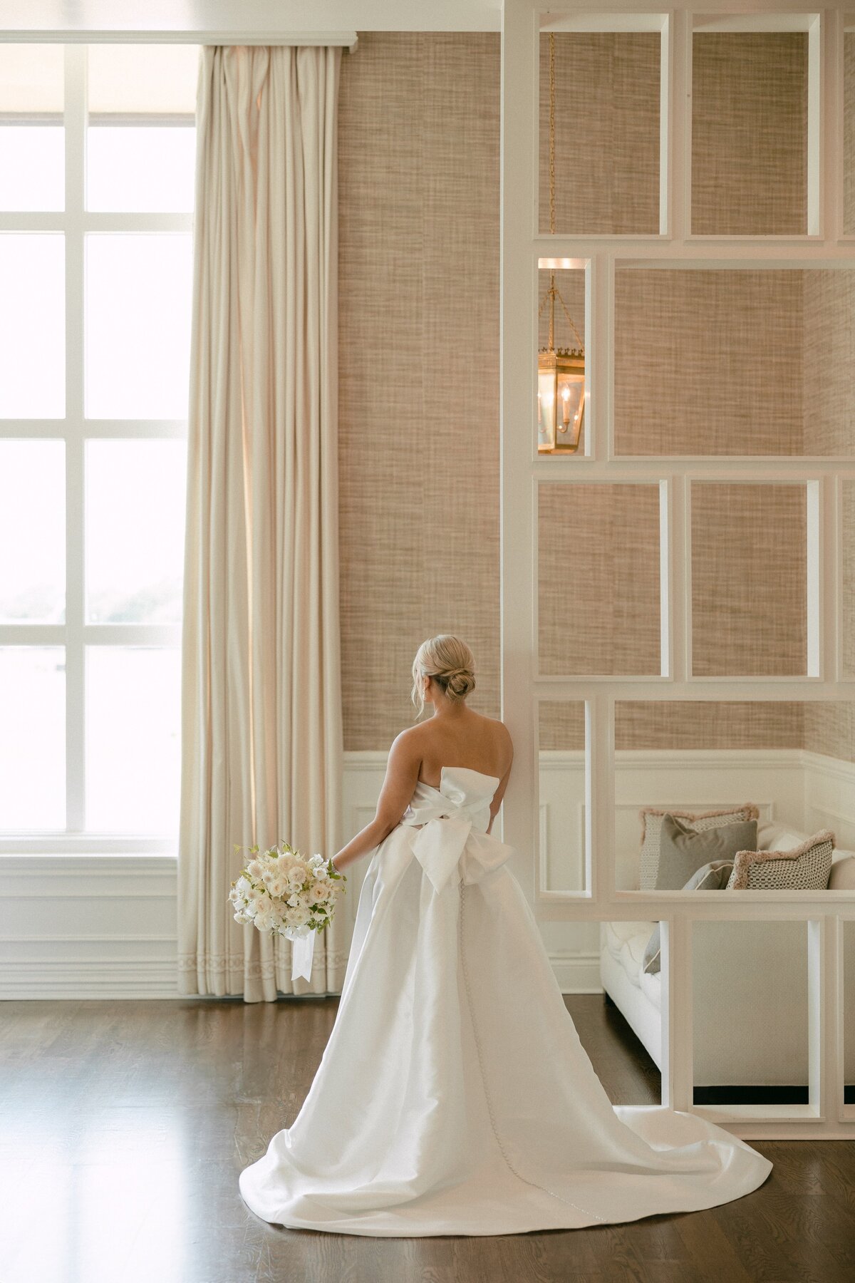 sloan-daniel-wichita-country-club-wedding-kayxbee-32