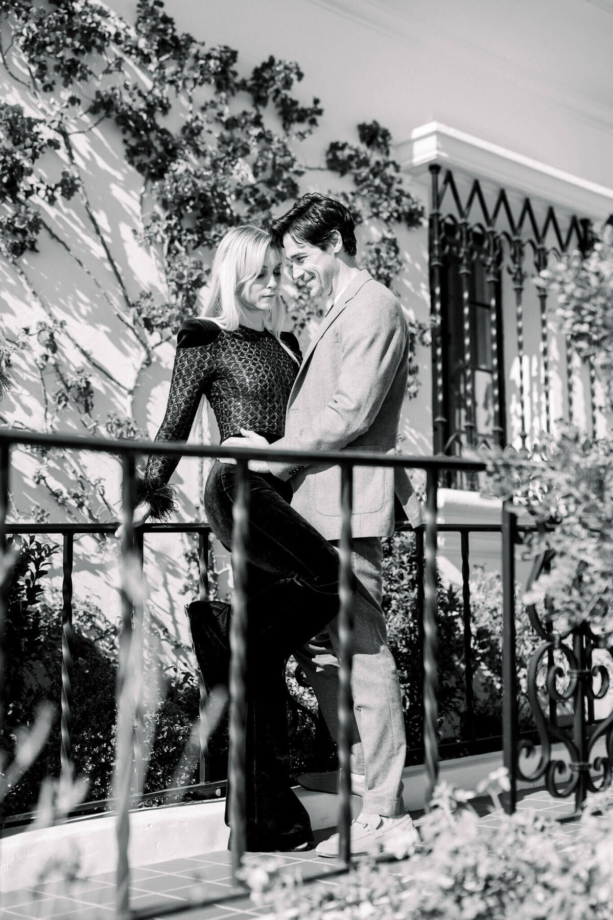 local-engagement-photogrpaher-scottsdale-az
