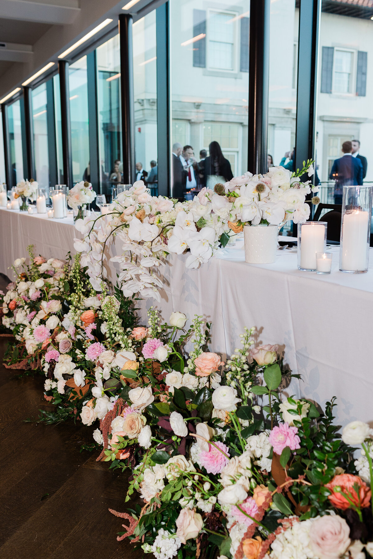 War_Memorial_Luxury_Wedding_Venue_Detroit_Michigan_Jordyn_Dryden_Photography-121
