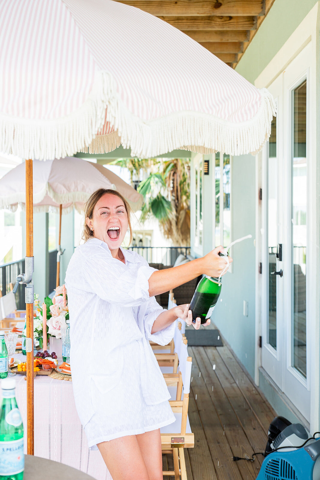 Destination-Wedding-Beach-Kiser-Images40