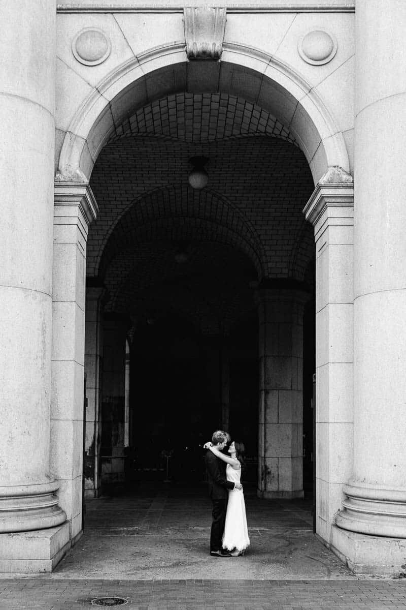 IT_0320_BW