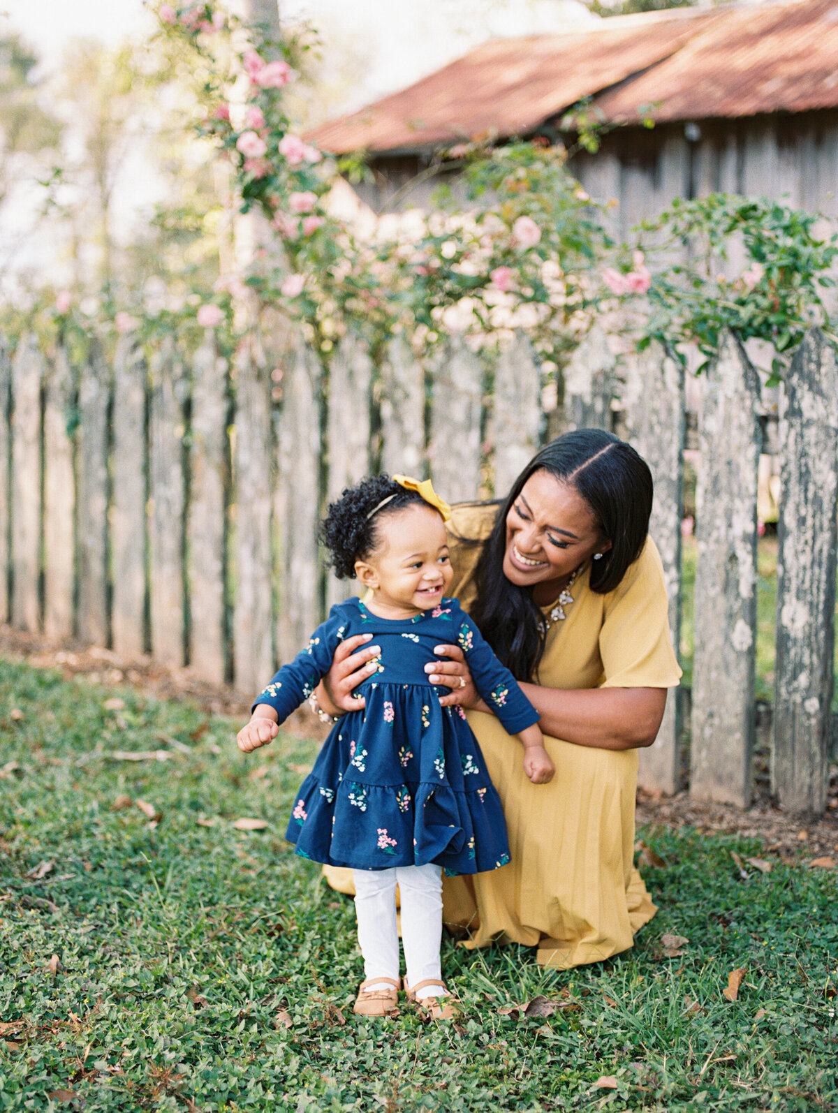 Elizabeth Watts Photography Alabama Mississippi Louisiana Wedding Engagement Lifestyle Portrait Photographer Light Airy Film Fine Art Romantic Luxury11