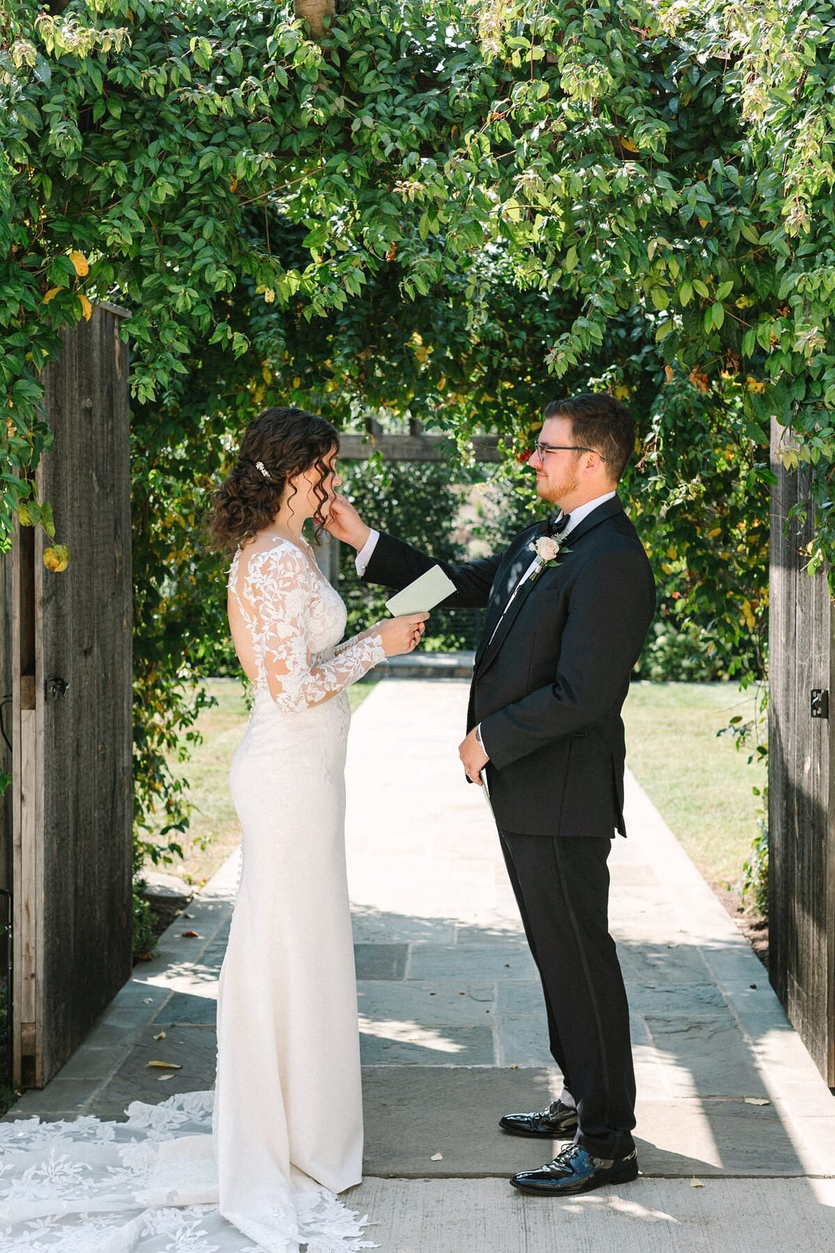 Bride and Groom Wedding Portaits Kelynn and Mathew Evansville Owensboro167