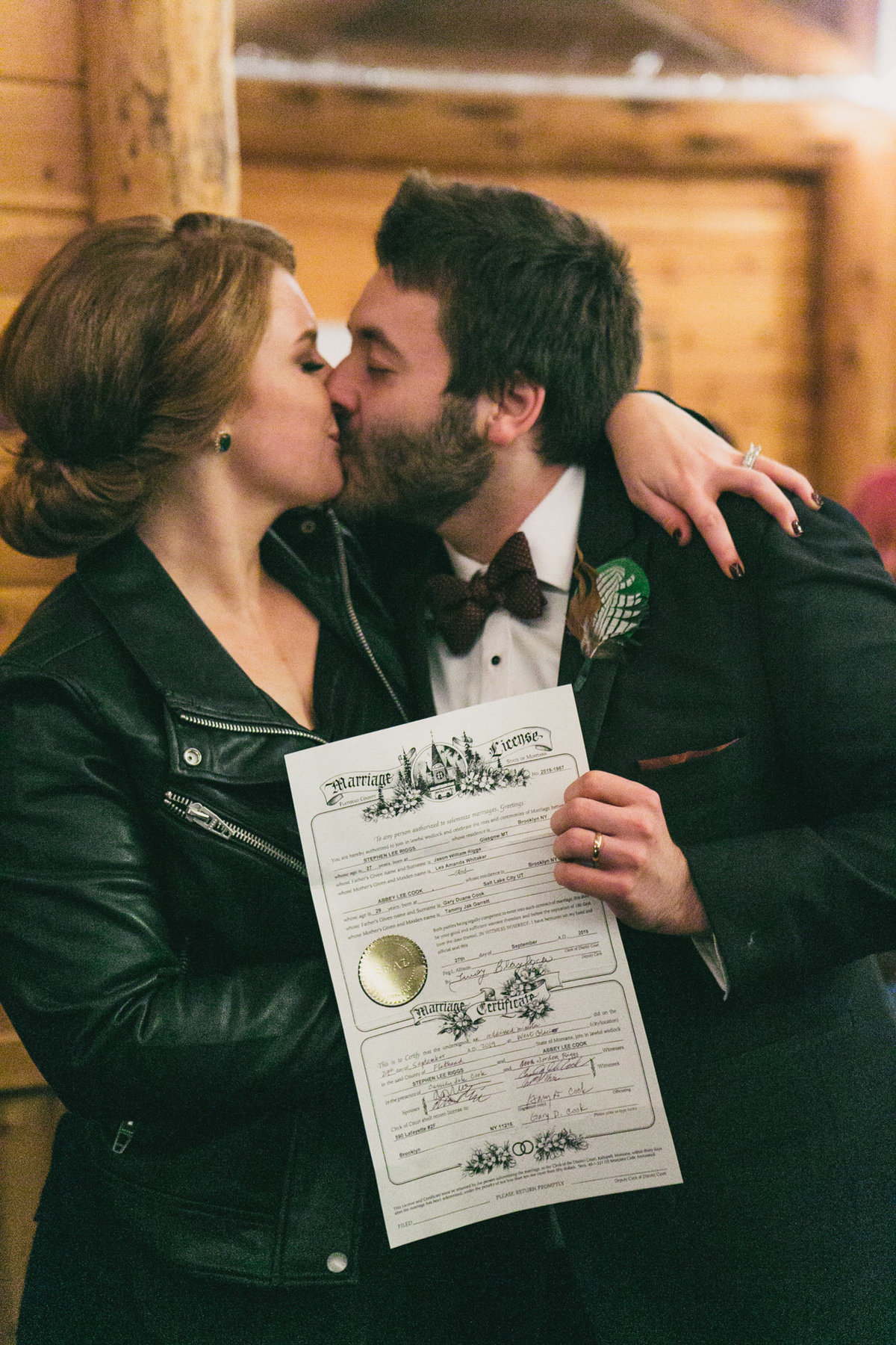 Jennifer_Mooney_Photography_Abbey_Stephen_Fall_Winter_Glacier_Park_Elopement-217