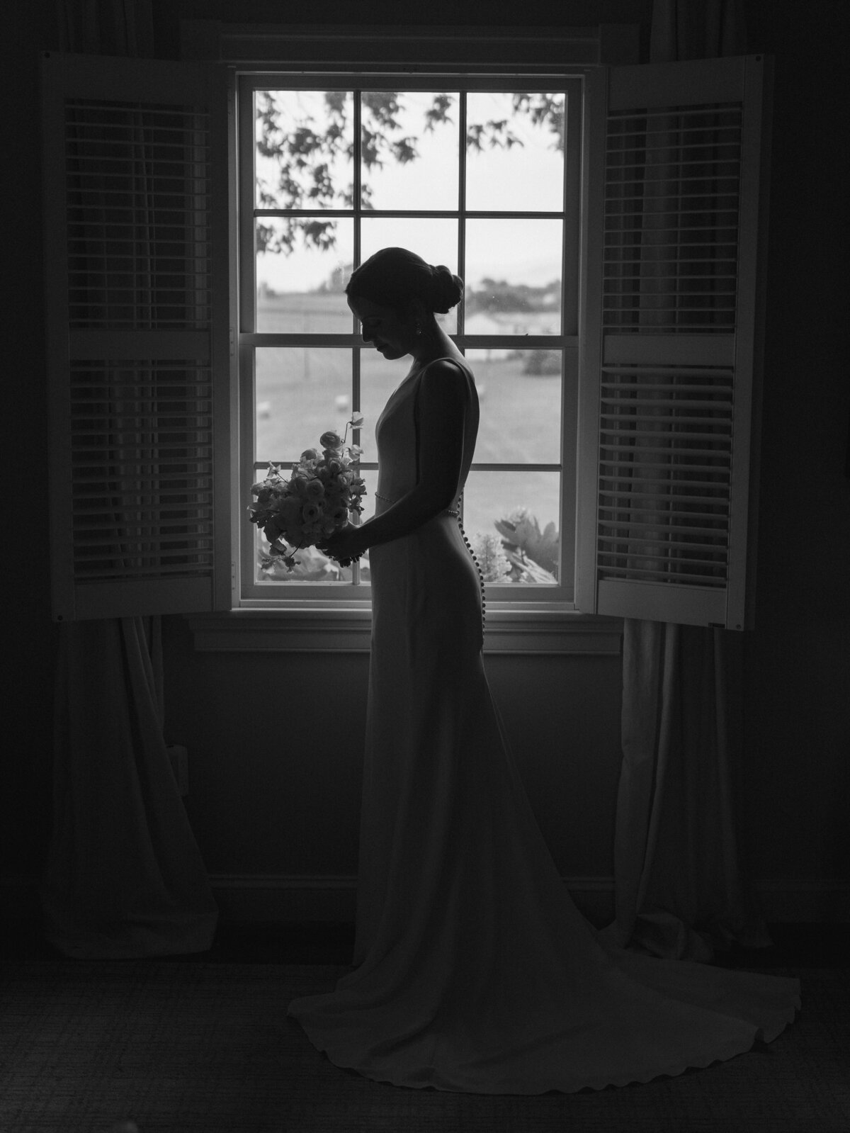 Early-Mountain-Vineyard-Wedding-by-Kiyah-C-Photography-Emma-Rye-125