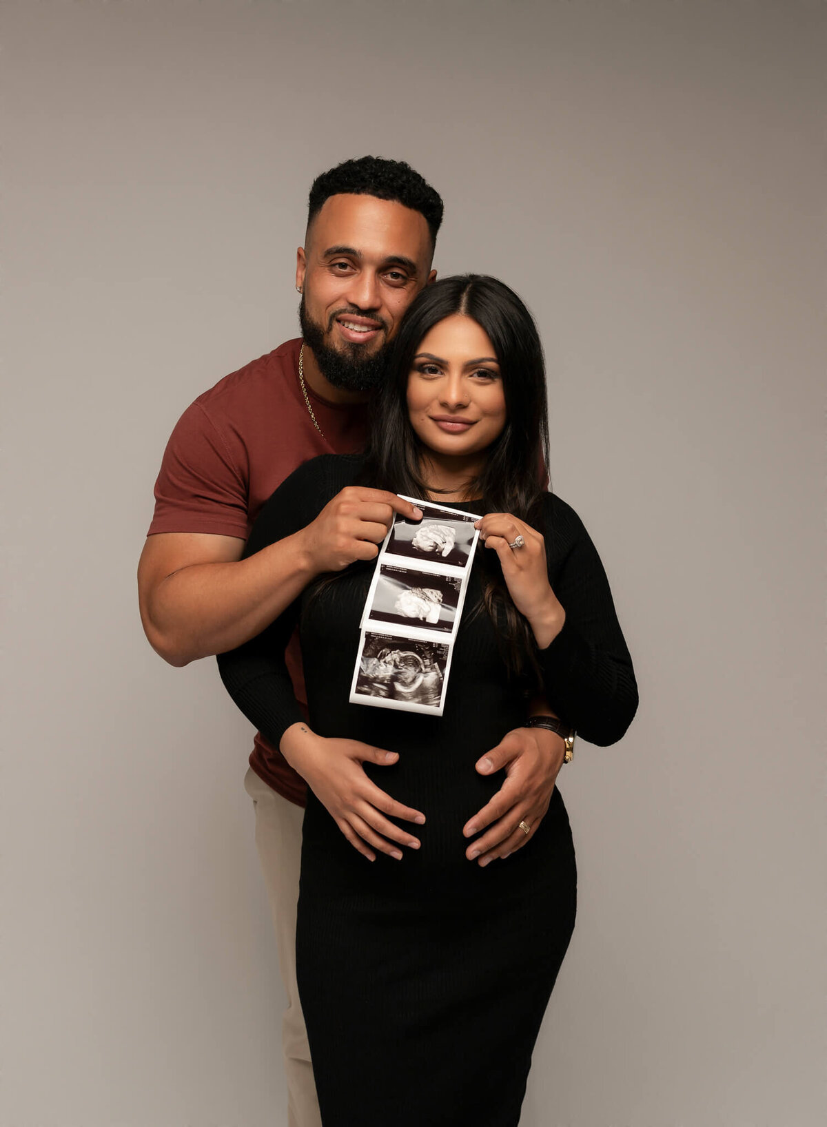 simple pregnancy announcement photo using an ultrasound