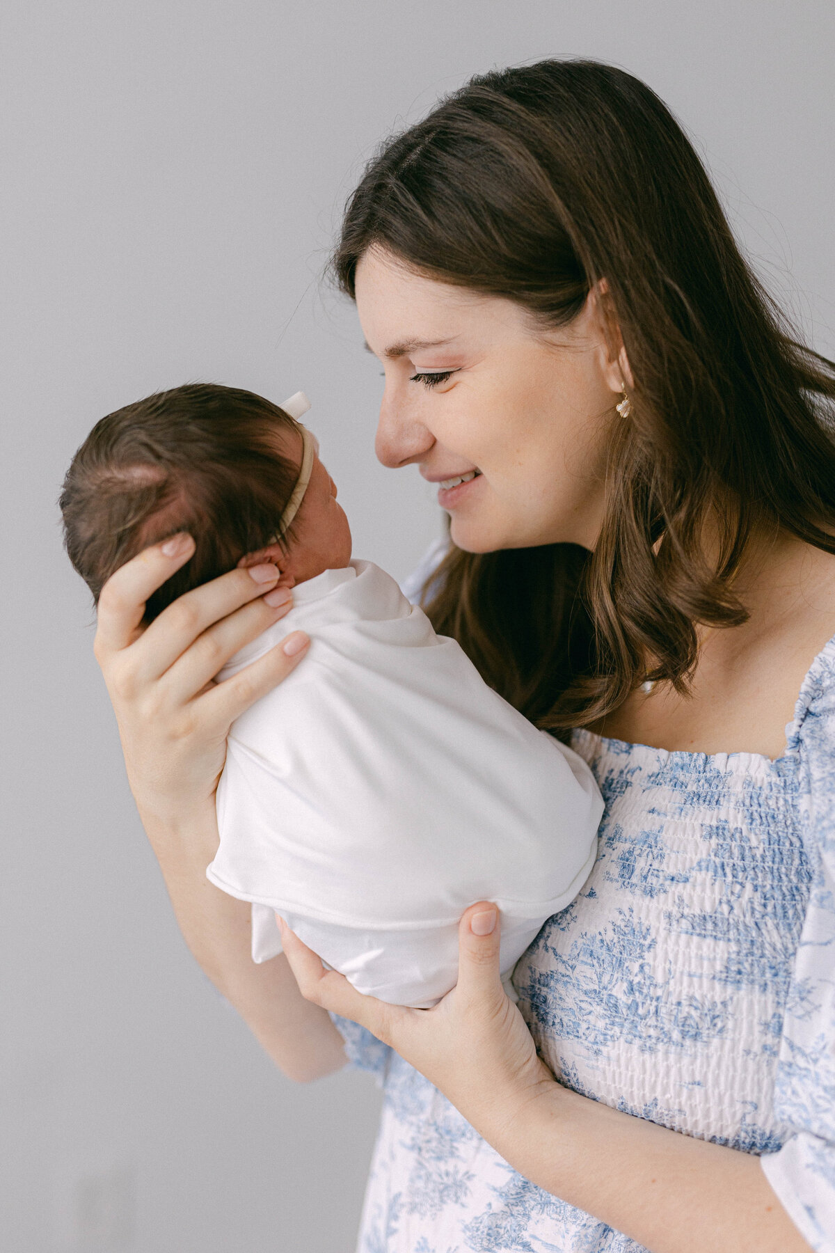 the-white-room-studio-knoxville-newborn-photographer-malin-photography-125